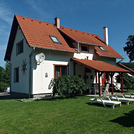 Ferienwohnung Raza Soarelui Sovata Exterior foto