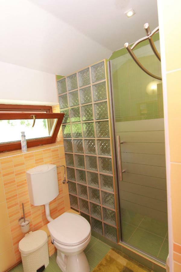 Ferienwohnung Raza Soarelui Sovata Exterior foto