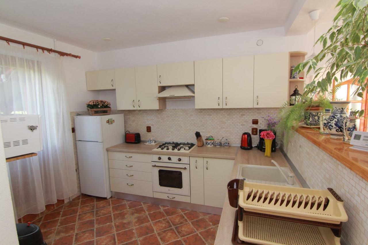 Ferienwohnung Raza Soarelui Sovata Exterior foto